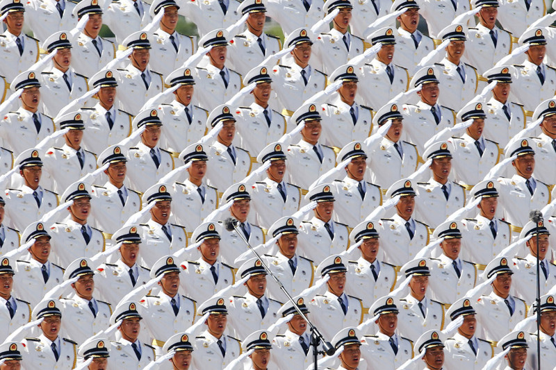 5. Военный парад в честь 70-й годовщины окончания Второй мировой войны в Пекине, 3 сентября 2015.  китай, люди, толпа