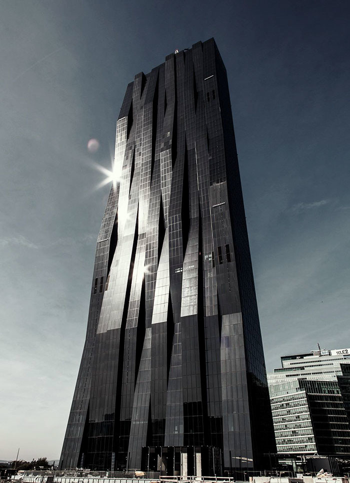 # 11 Башня Dc Tower I, Вена, Австрия архитектурные перлы, космический дизайн, необычные дома