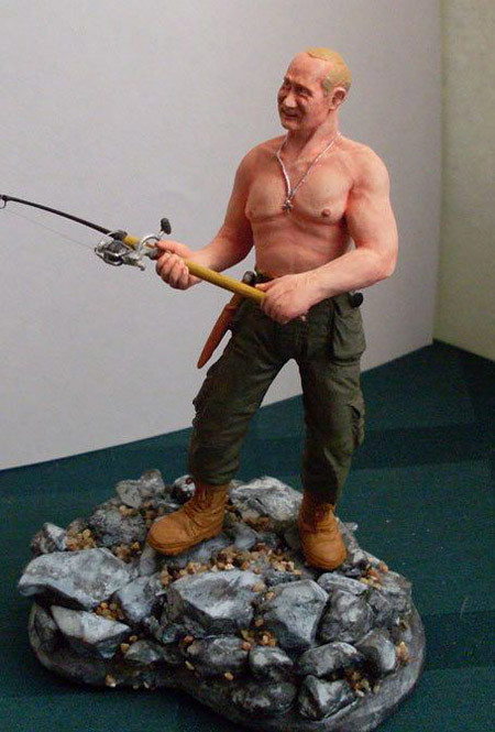 Некоторые рукодельники изготавливают статуэтки с изображением Путина и продают их на eBay по всему миру.  патриотизм, путин, символика, фанатизм