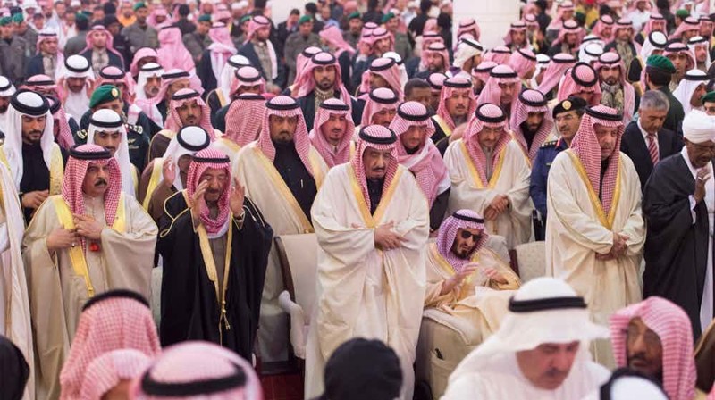 Принцы обирают свой народ всеми возможными способами саудиты, саудовская аравия, саудовская королевская семья
