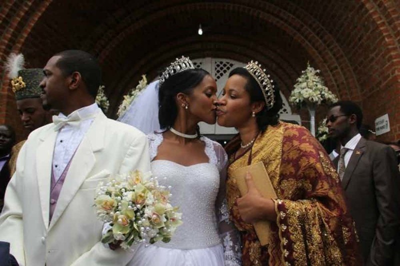 Третий - не лишний африка, обычаи, первая брачная ночь, свадьба, традиции