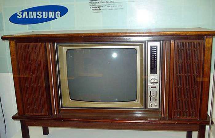 Самый первый телевизор Samsung  интересное, первые вещи, познавательное