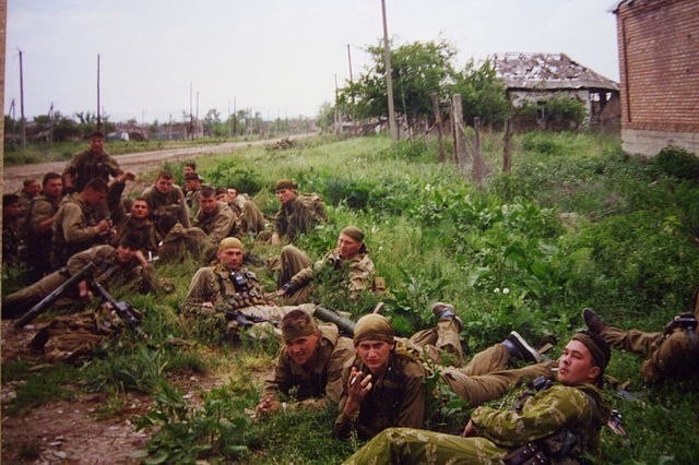 Обыкновенный герой Бамут, Первая чеченская война, подвиг