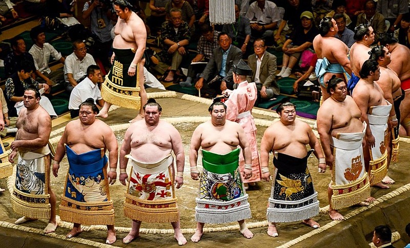 Всякая японская мать мечтает сына в сумо отдать история, спорт, сумо
