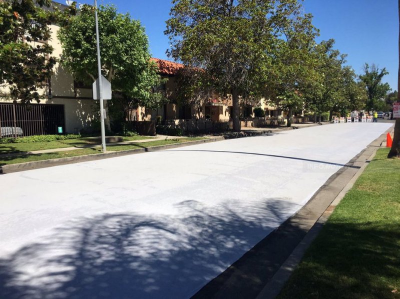 Los Angeles - biały asfalt. Los Angeles - white asphalt.