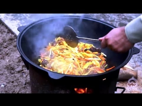 Согласен что тема не новая но всё таки в этом видео есть некая изюминка Согласен что тема не новая но всё таки в этом видео есть некая изюминка