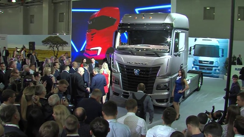 Презентация нового автомобиля КАМАЗ-54901 ("Комтранс-2017") Презентация нового автомобиля КАМАЗ-54901 ("Комтранс-2017")