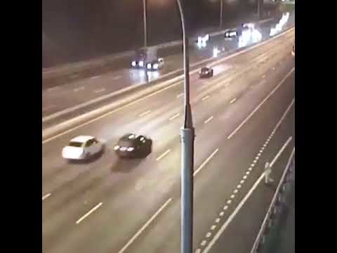 Когда влом идти до перехода Когда влом идти до перехода