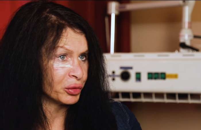 45-летняя актриса вкалывает себе древние сибирские бактерии ради «вечной молодости»