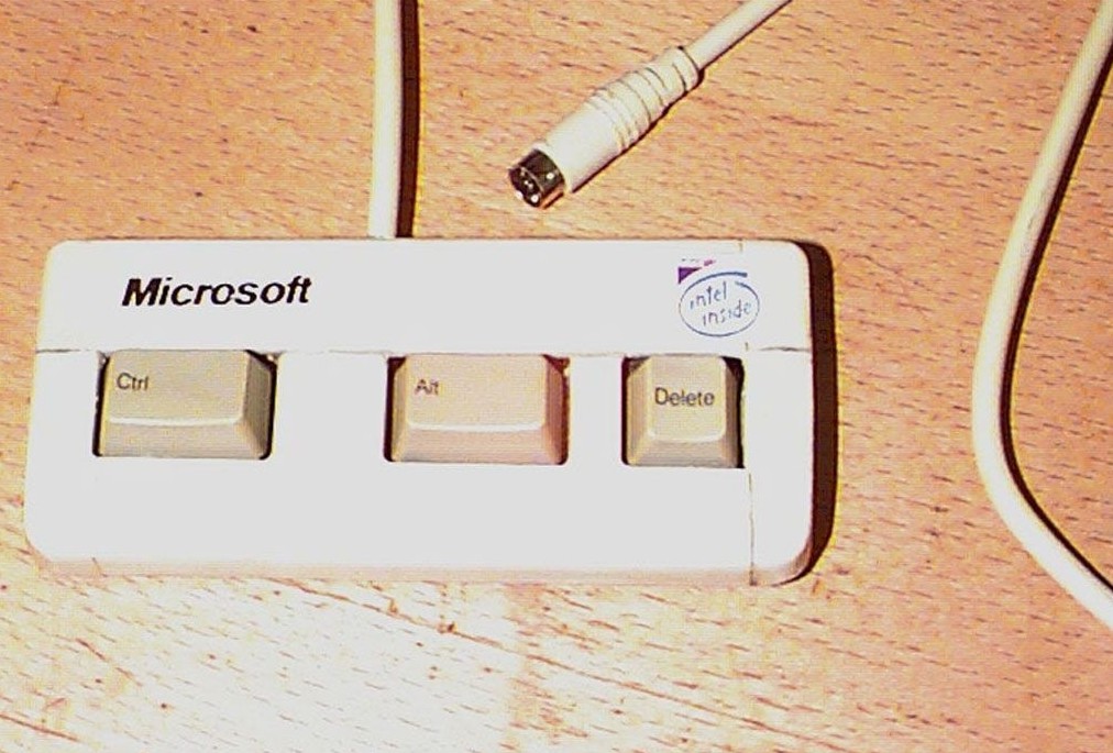 Почувствуй себя хакером: 35 комбинаций клавиш Windows и Mac, которые пригодятся
