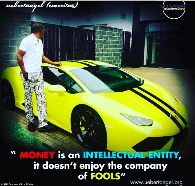 Глава концерна The Billion Group Уберт Ангел опубликовал фото с желтым Lamborghini и фразой: "Деньги - вещь интеллектуальная, они не терпят дураков" Мугабе, богатые, богатые детки, деньги, зимбабве, золотая молодежь, мажоры, фото