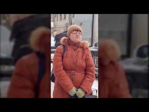 "Если ты на машине, то тебе всё можно, да?" "Если ты на машине, то тебе всё можно, да?"