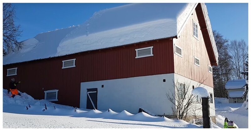 Как очищают крыши домов от снега в Норвегии