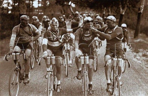 «Курильщики» — самая продаваемая фотография в истории Tour de France.