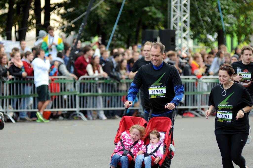 Run moscow. Москва 2011 лето. Москва 2012. Run Moscow 2013. Москва 2012 год фото.