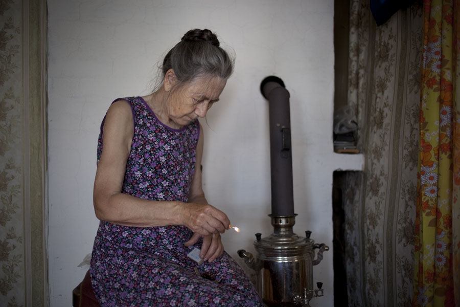 Как живет русская женщина. Деревенская бабушка. Бабка в деревне.