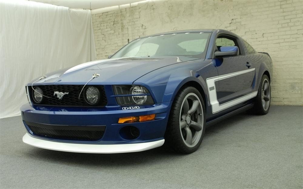 Мустанг дорогой. Синий Форд Мустанг 2008. Форд Мустанг 2008 года. Самый дорогой Мустанг машина. Ford Mustang v nose Cut.