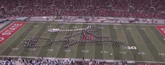 Гарри Поттер ловит снитч 