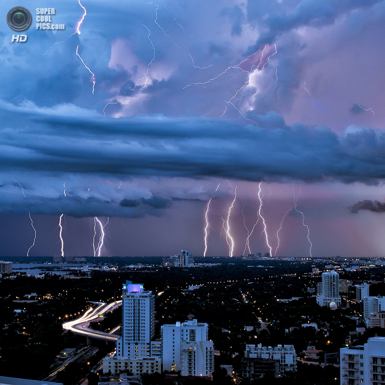 Потрясающие по своей красоте фотографии неба в Майами