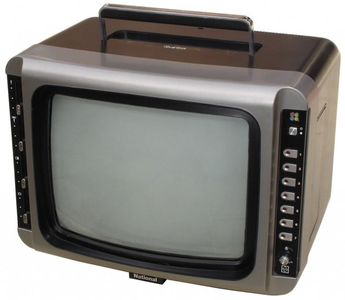 Телевизор 80 х. Телевизор National Vintage 1970. Телевизор 80х 90х. Телевизор National 1980. Советский цветной телевизор.
