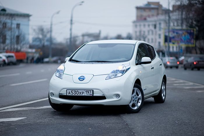 Можно ли в Москве пользоваться электромобилем Nissan Leaf