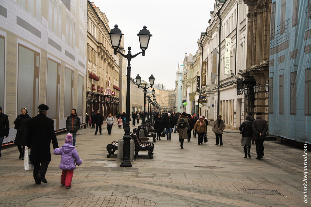 Улицы москвы с людьми