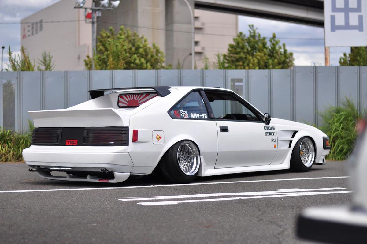 Nissan Shakotan