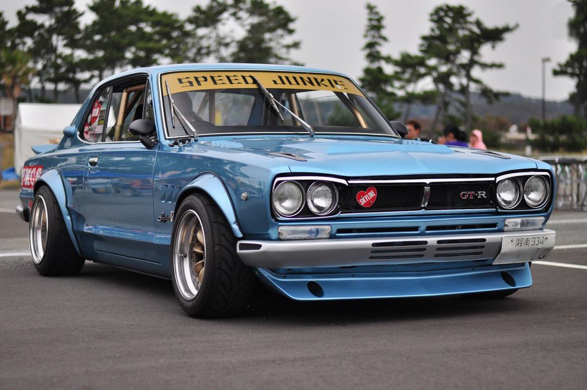 nissan skyline r29