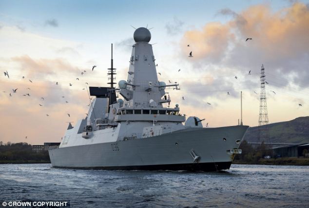 Российский ракетный крейсер был обнаружен у берегов Великобритании