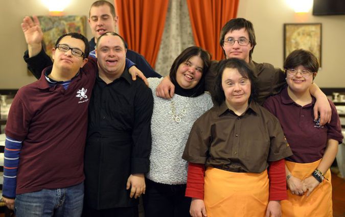 Пиццерия для трудоустройства людей с синдромом Дауна
