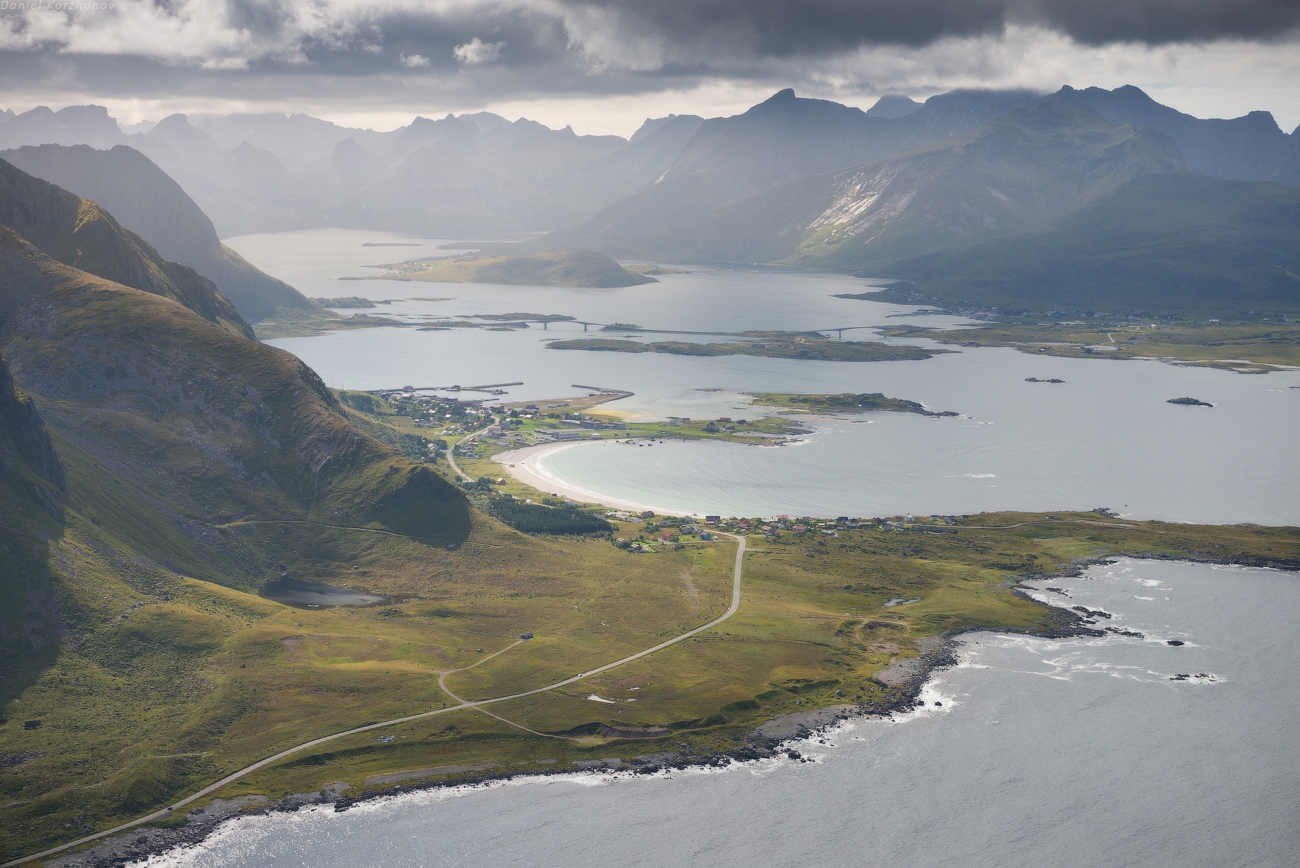 Норвегия высота над уровнем моря. Западное побережье Норвегии. Полет в Норвегию. Лофотенский архипелаг трасса. На машине по Лофотенским островам.