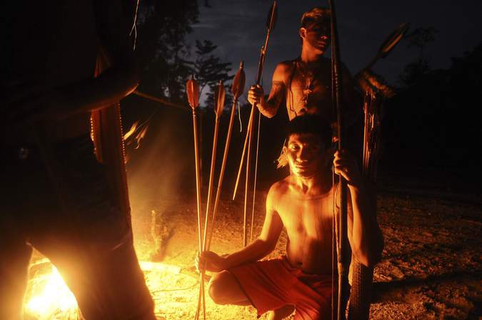 Как племя Мундуруку борется с золотодобытчиками