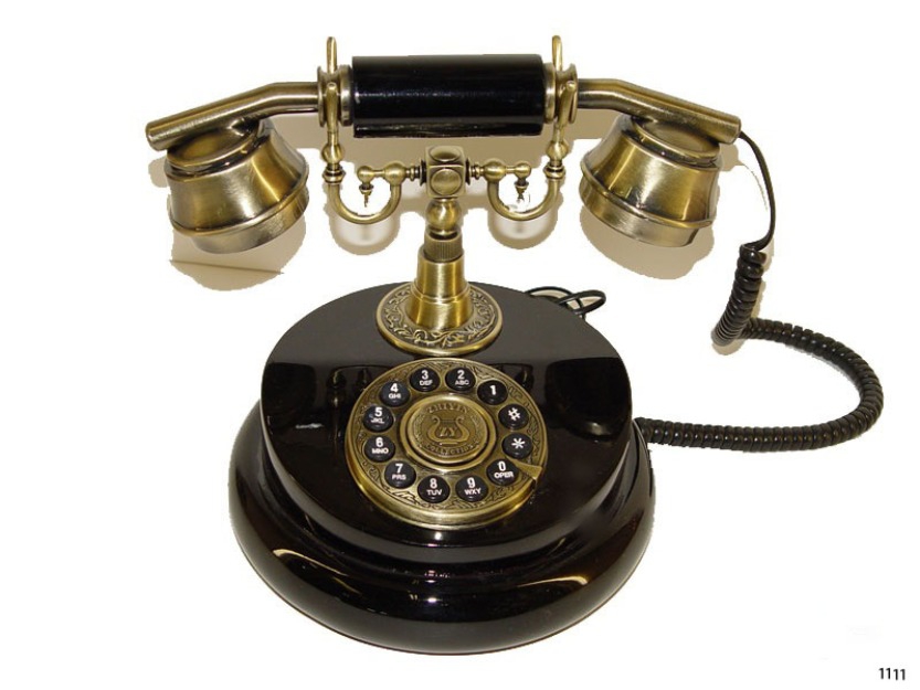 Бесплатный телефон. Старый телефон. Стационарный телефон 20 века. Старый телефон на белом фоне. Телефоны 20 века картинки.