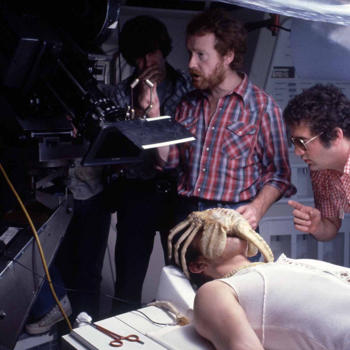 Is behind the scenes. Ridley Scott 1979.