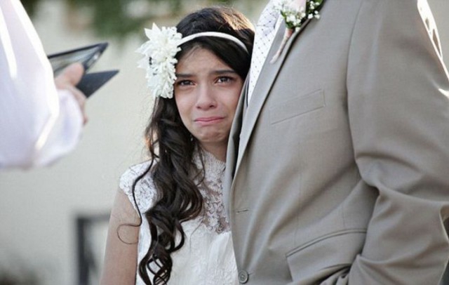 Умирающий отец устроил мини-свадьбу для своей 11-летней дочери