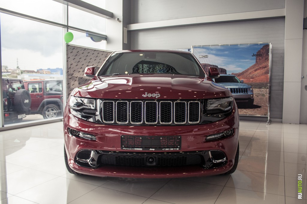 Спидометр Jeep srt