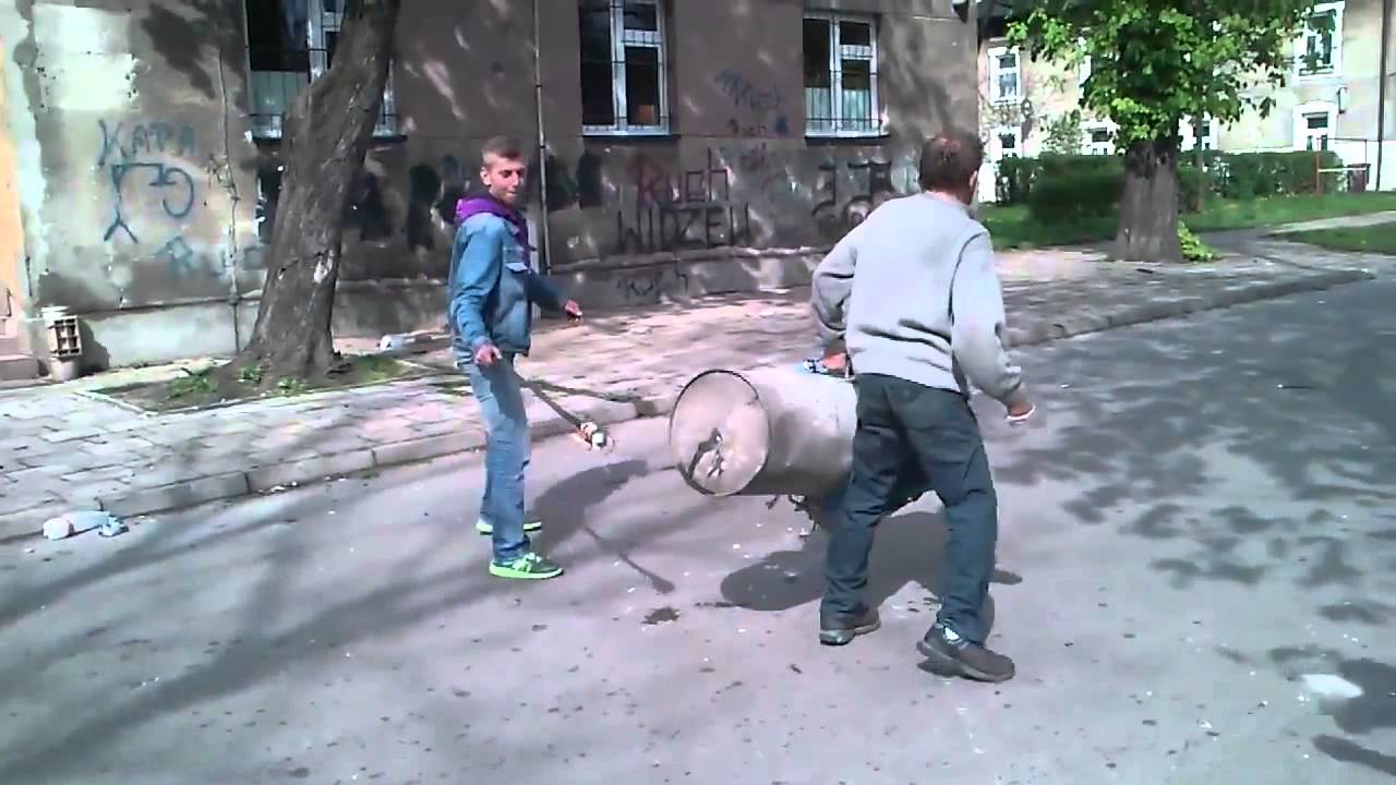 zhenshin-nizhnem-prikolah-na-yutube