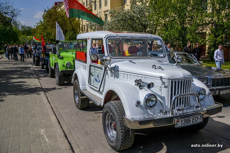 Ретропарад любителей автомобильной классики в Минске