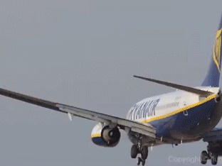 Опасные приземления самолетов