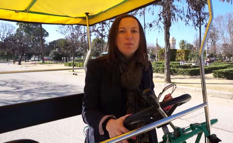 Прогулка по Севильи на велосипеде - парк Марии Луизы