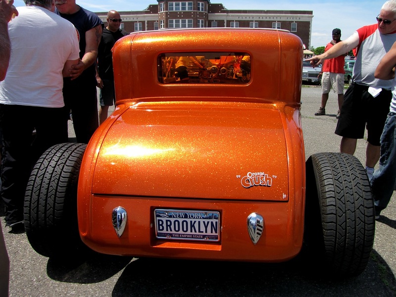 Шоу старинных машин в Бруклине