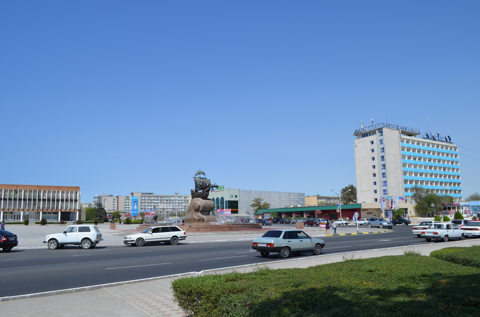 Площади Актау Казахстан