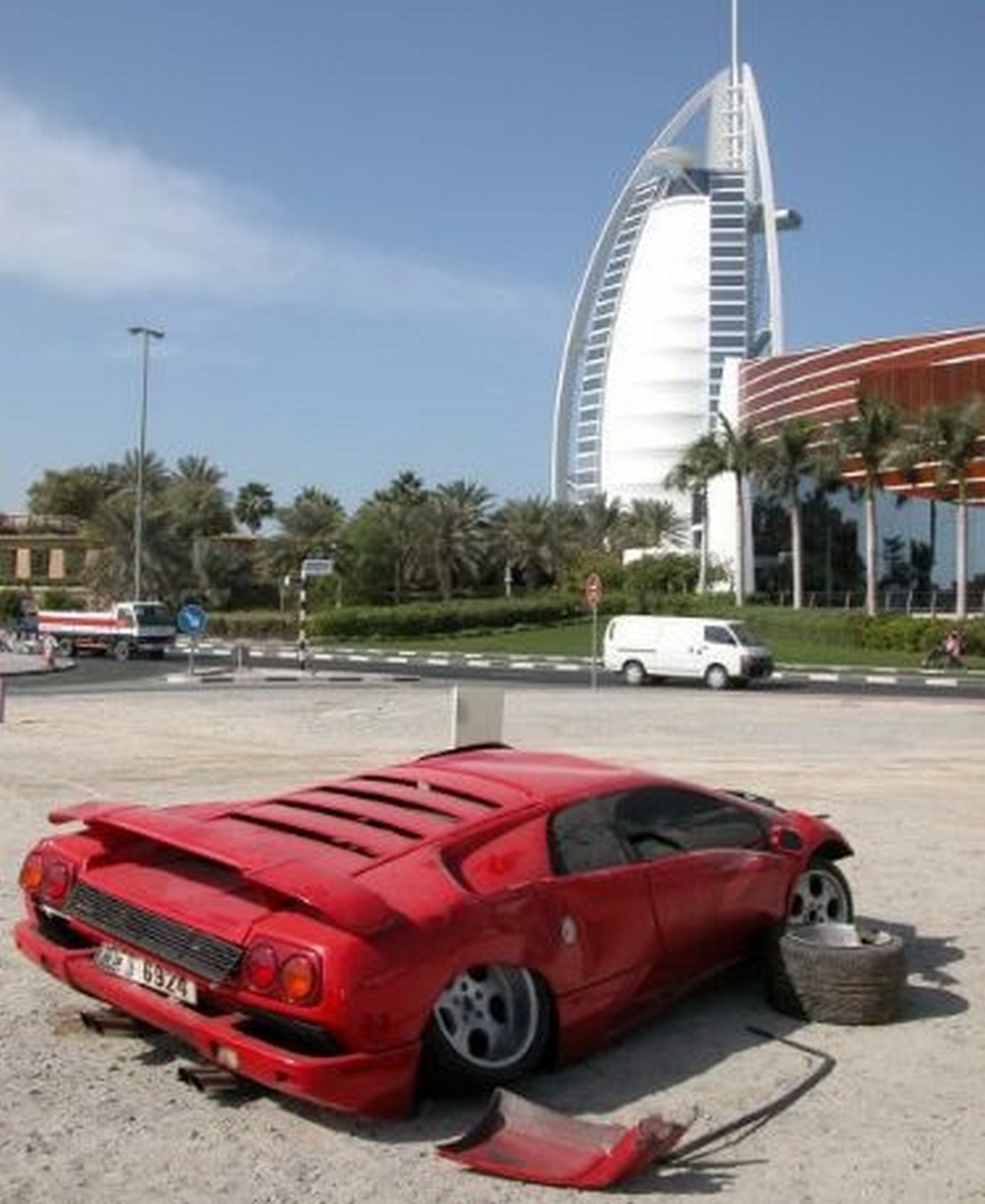 Заброшенные Ламборджини в Дубае