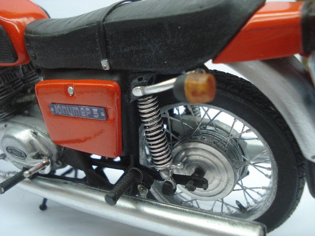 Модель мотоцикла Иж Юпитер-5