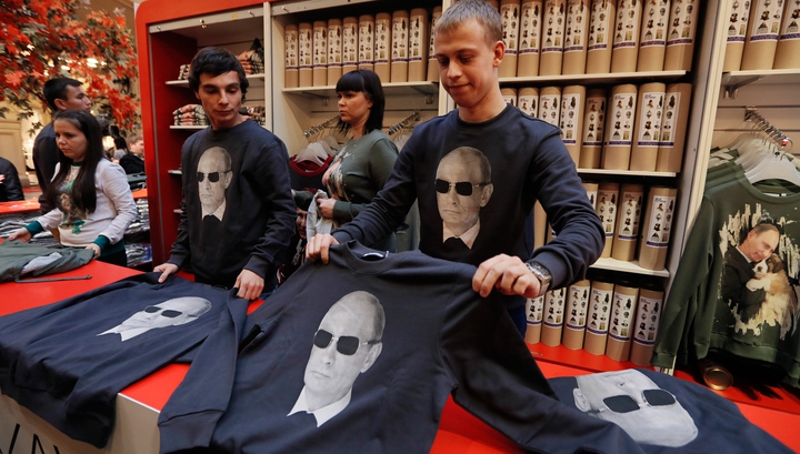 В Нью-Йорке открылся магазин футболок с изображением Путина