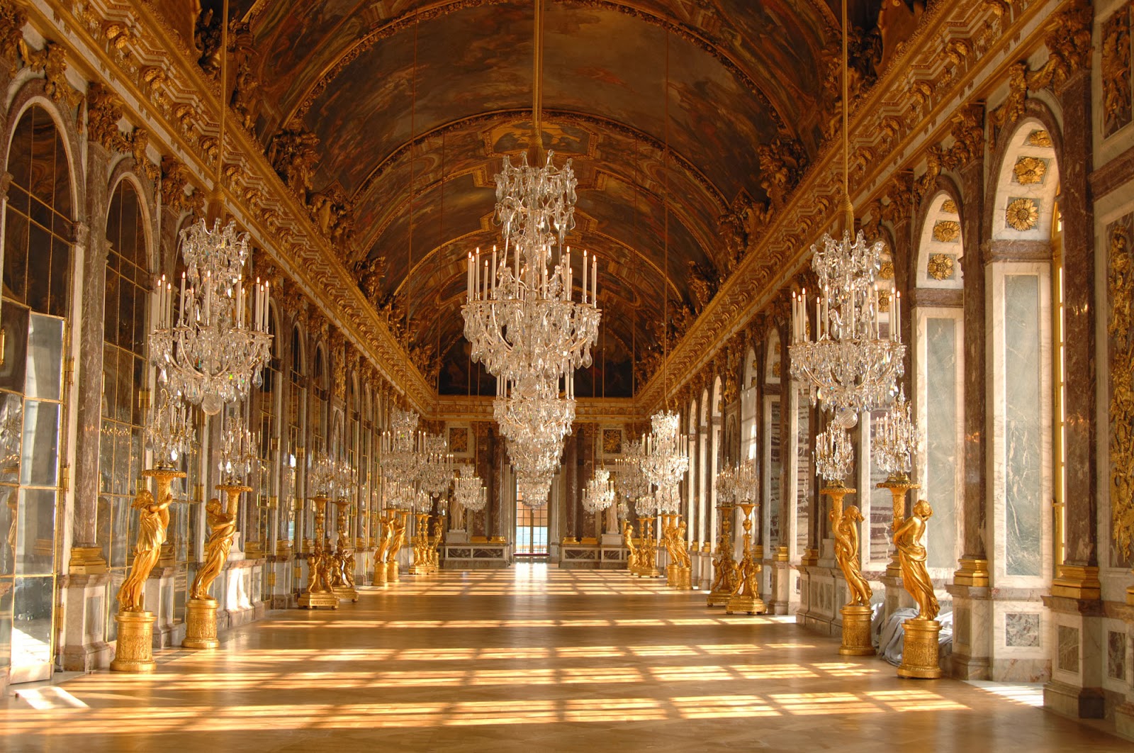 Версальский дворец, Версаль дворец Версаля