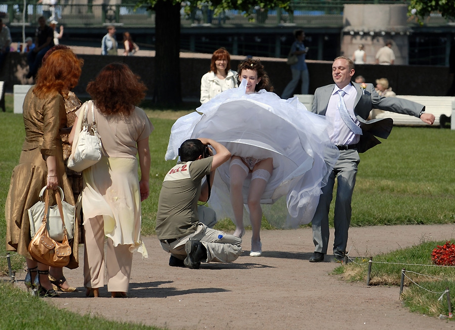Что под юбкой у невест