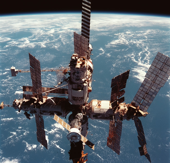 История космической станции «Мир»