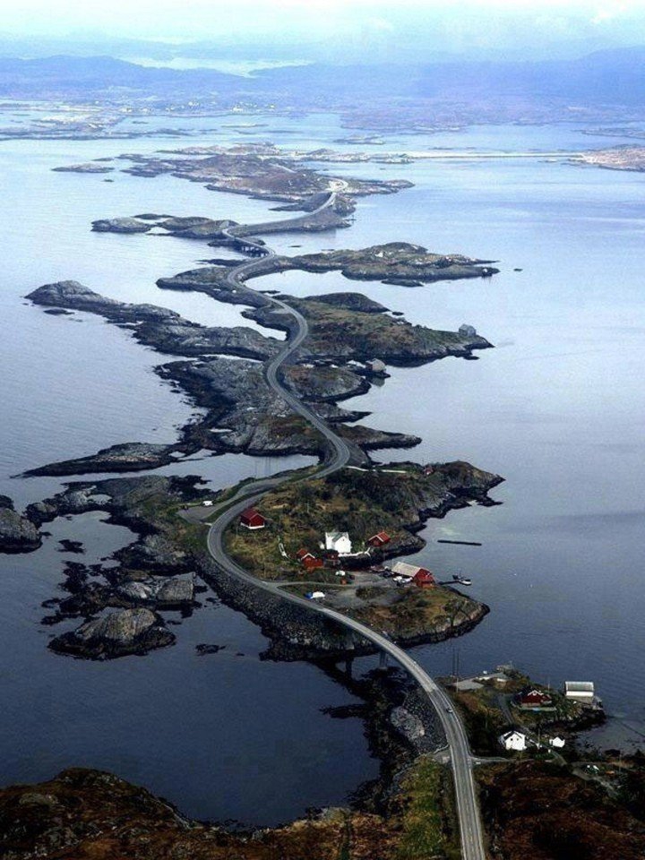 Атлантическая Океаническая дорога в Норвегии