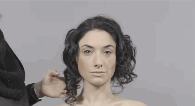100-летняя история макияжа и причесок за одну минуту